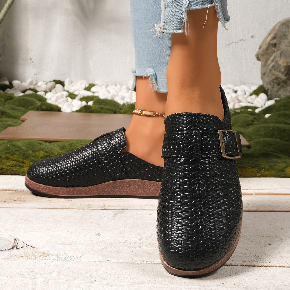Nuevos zapatos de mujer de sue - Slip On Mule Flat reseña y precio